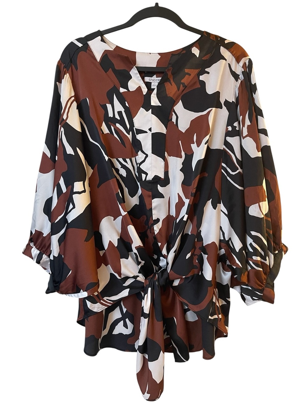 Chico’s Abstract Print Tie Front Blouse Dolman Sleeve Tunic Top Size 3 XL - Picture 2 of 11